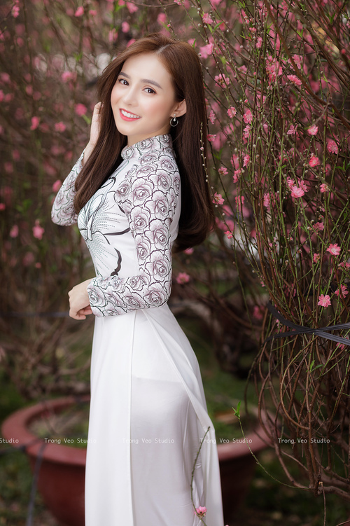 LeyuSports-LCK粉丝支持热情高涨，lck热议