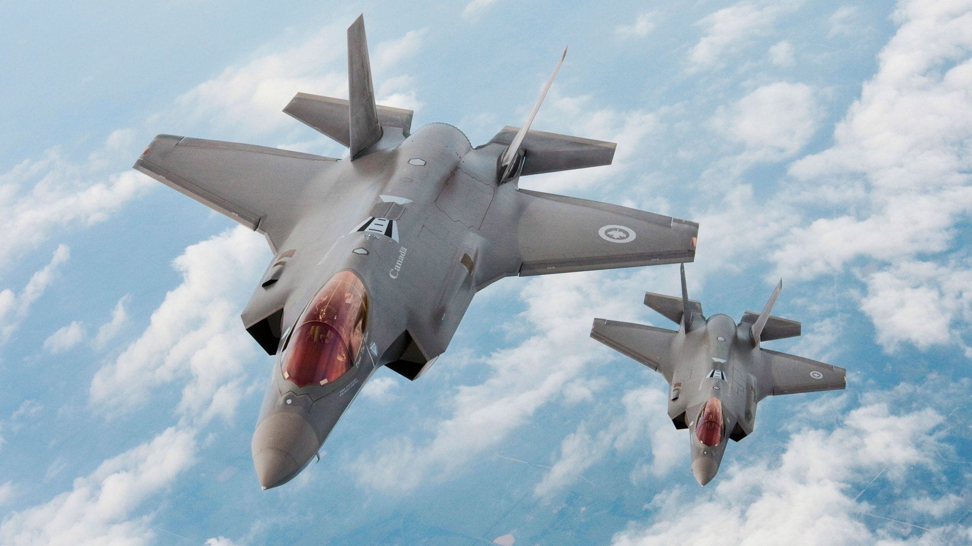 leyu乐鱼在线登录入口-马刺主场艰难战胜灰熊，吉诺比利砍下分，吉诺比利回归马刺